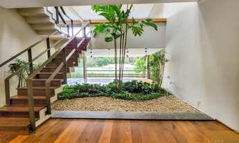 Imagem: Locação - Sobrado com 05 suítes, 08 vagas