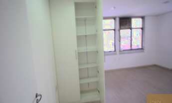 Imagem 2: Venda para Investidor- Sala Comercial com 40m2 com ar condicionado, 02 banheiros, 01 vaga