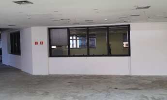 Imagem 6: Conjunto comercial com 290m² para locação na Vila Olimpia - 9 vagas de garagem e 3 banheir