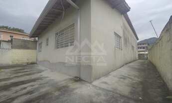 Imagem 5: CASA COM 3 DORMITÓRIOS SENDO 1 SUÍTE, 130 M² POR R$ 1.700/MÊS - POIARES - CARAGUATATUBA/SP