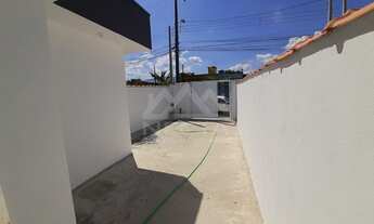 Imagem 3: Casa à Venda com 02 Dormitórios, Golfinhos - Caraguatatuba