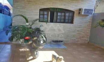 Imagem 2: CASA CARAGUATATUBA, 2 dormitórios na Rua Amélia Ezequiel Dos Santos