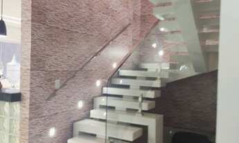 Imagem 7: LINDO SOBRADO COM 3 SUÍTES, ÁREA GOURMET, TODO REFORMADO, ÓTIMA LOCALIZAÇÃO E ACEITA FINAN