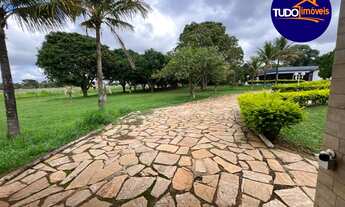 Imagem 4: LINDA CHÁCARA 20.000m², NA AVENIDA DA IGREJINHA, PISCINA, SALÃO DE FESTAS, EM FRENTE A P