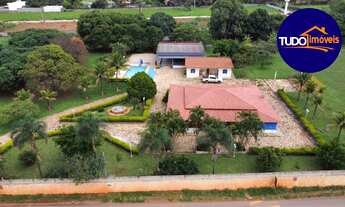 Imagem 2: LINDA CHÁCARA 20.000m², NA AVENIDA DA IGREJINHA, PISCINA, SALÃO DE FESTAS, EM FRENTE A P