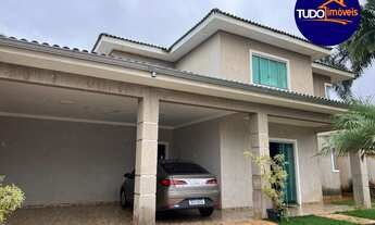 Imagem 3: SOBRADO COM 4 QUARTOS E 3 SUÍTES, TODO REFORMADO E COM ESPAÇO GOURMET, EM CONDOMÍNIO, LOTE