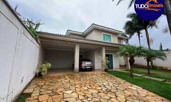 Imagem 4: SOBRADO COM 4 QUARTOS E 3 SUÍTES, TODO REFORMADO E COM ESPAÇO GOURMET, EM CONDOMÍNIO, LOTE