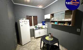 Imagem 4: Casa à Venda em Santa Maria: 2 Quartos, 1 Sala, 1 Banheiro, 5 Vagas de Garagem, 150m² de Á