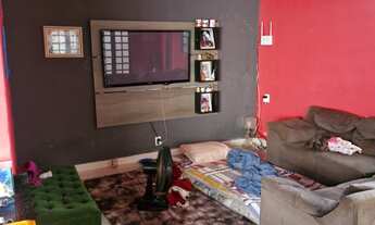 Imagem 2: LOTE COM DUAS CASAS - LUNABEL / OPORTUNIDADE PARA MORAR E INVESTIR