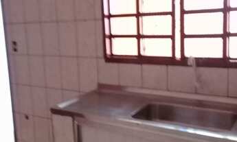 Imagem 2: Imperdível! Casa à venda em Brasília-DF, Riacho Fundo II: 2 quartos, 1 banheiro, 3 vagas d