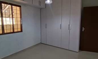 Imagem 4: 4 dormitórios, 2 suíte, 3 banheiro, 5 vagas na garagem