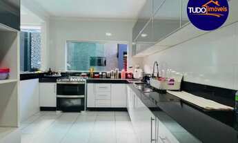 Imagem 4: LINDA CASA DE 3 QUARTOS COM SUÍTES, ÓTIMO ACABAMENTO, ESPAÇO GOURMET COMPLETO, BEM LOCALIZ