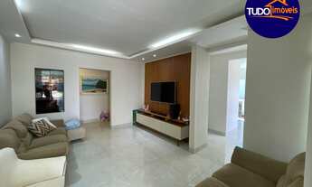 Imagem 4: ÓTIMA CASA COM 4 SUÍTES, REFORMADA, ÁREA DE LAZER COM CHURRASQUEIRA, CLOSET, PISO EM PORCE