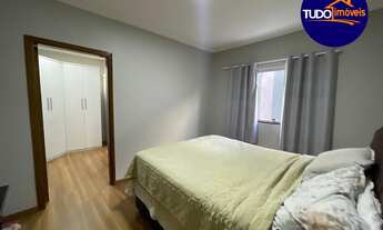 Imagem 7: ÓTIMA CASA COM 4 SUÍTES, REFORMADA, ÁREA DE LAZER COM CHURRASQUEIRA, CLOSET, PISO EM PORCE