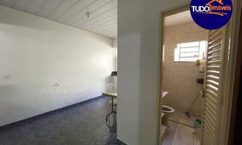 Imagem 5: LODE DE 275M² COM DUAS FRENTES, COM 2 CASAS, UMA DE 2 QUARTOS E OUTRA DE 3 QUARTOS, UMA CO