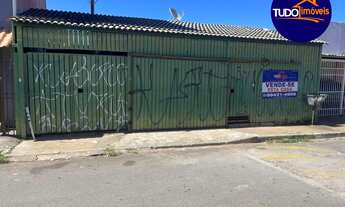 Imagem: CASA DE 2 QUARTOS, E BARRACO DE FUNDOS