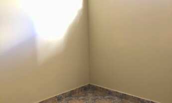 Imagem 5: LOTE COM 4 MORADIAS: 2 CASAS DE 2 QTS E DOIS APARTAMENTOS DE FUNDO COM 1 QTO CADA - 2 JÁ A