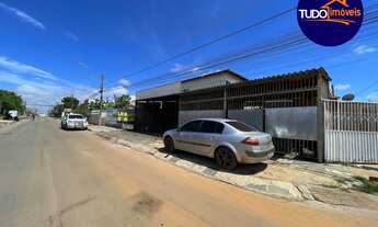 Imagem 4: LOTE COM 3 MORADIAS, SENDO UM SOBRADO COM 6 QURTOS E BARRACO NA LATERAL DE 1 QUARTO, BOA L