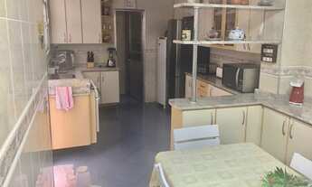 Imagem 6: Vendo casa de Vila em Vila Isabel, Rio de Janeiro com 6 quartos, duas vagas