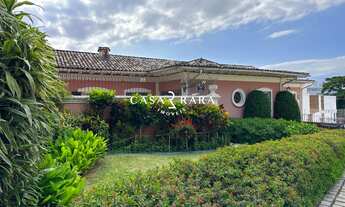 Imagem: Casa 4 dormitórios (1 suíte) e 4 vagas