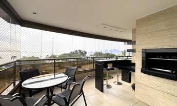 Imagem 2: Apartamento 3 suítes e 3 vagas com hobby box - Beira Mar Norte