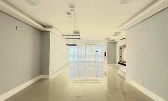 Imagem 2: Apartamento 4 suítes e 2 vagas com hobby box - Centro