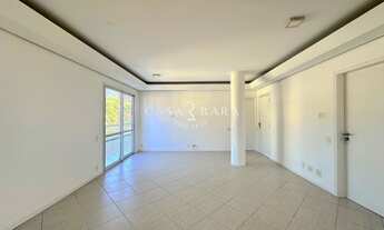 Imagem 2: Cobertura 3 dormitórios (1 suíte) e 2 vagas com hobby box - Centro