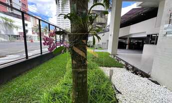 Imagem 4: Apartamento no bairro Umarizal: 03 suítes, 02 salas, 05 banheiros, 02 vagas e 165m²