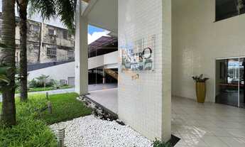 Imagem 2: Apartamento no bairro Umarizal: 03 suítes, 02 salas, 05 banheiros, 02 vagas e 165m²