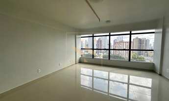 Imagem: Uma sala com 34,50m² com 02 lavabos, bairro