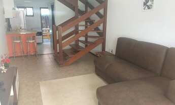 Imagem 2: Casa duplex, c/ 127,56 m2 de área escriturada e 138,12 m2 de area construida, com a inclus