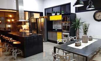 Imagem 6: Casa de Luxo em Condomínio: 3 Quartos, 3 Suítes, 3 Salas, 5 Banheiros, 4 Vagas - Bosques d