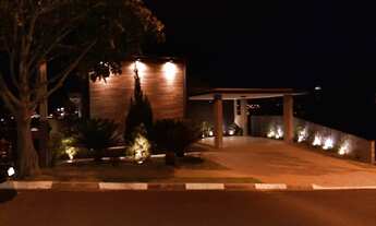 Imagem: Casa de Luxo em Condomínio 3 Quartos