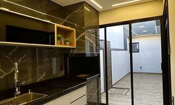 Imagem 7: Casa de Luxo no Park Gran Reserve: 3 Quartos, 3 Suítes, 2 Salas, 2 Banheiros, 4 Vagas de G