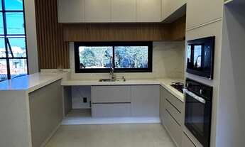 Imagem 6: Casa de Luxo no Park Gran Reserve: 3 Quartos, 3 Suítes, 2 Salas, 2 Banheiros, 4 Vagas de G