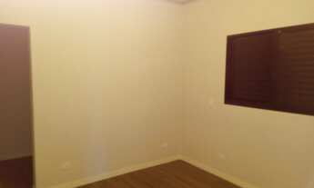 Imagem 6: Casa em Condomínio à Venda em Cotia-SP, Chácara Real (Caucaia do Alto): 2 quartos, 1 suíte