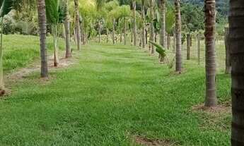 Imagem 3: Chácara à venda em Engenheiro Coelho-SP 3 quartos, 1 suíte, 2 salas, 2 banheiros, 6 vagas