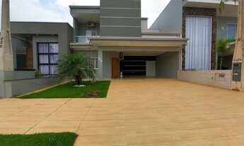 Imagem: Casa de luxo em condomínio no Jardim Itapoan