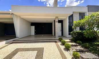 Imagem: Casa de alto padrão em condomínio no Parque