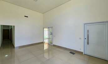 Imagem 3: Casa em Condomínio à Venda em Hortolândia-SP, Parque Ortolândia - 3 quartos, 1 suíte, 2 sa