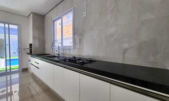 Imagem 6: Casa em Condomínio à Venda em Hortolândia-SP, Parque Ortolândia - 3 quartos, 1 suíte, 2 sa