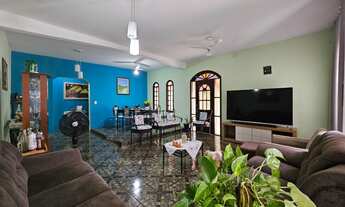 Imagem 3: Casa à venda em Hortolândia-SP: 3 quartos, 1 suíte, 2 salas, 2 banheiros, 2 vagas na garag