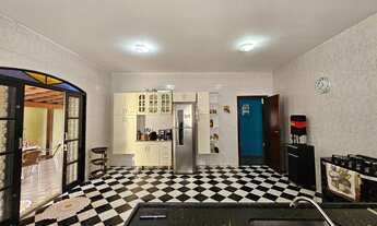 Imagem 7: Casa à venda em Hortolândia-SP: 3 quartos, 1 suíte, 2 salas, 2 banheiros, 2 vagas na garag