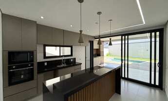 Imagem 7: Casa de Luxo no Swiss Park: 3 quartos, 3 suítes, 3 salas, 4 banheiros, 4 vagas, 274m² em C