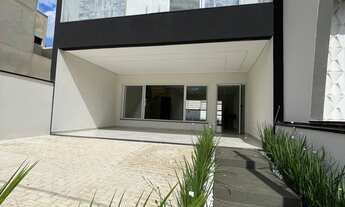 Imagem: Imóvel de alto padrão em condomínio na