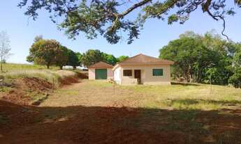 Imagem 4: Sítio à venda em Pilar do Sul-SP, com 2 quartos, 2 salas, 2 banheiros e 2 vagas de garagem