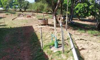 Imagem 2: Sítio à venda em Pilar do Sul-SP, com 2 quartos, 2 salas, 2 banheiros e 2 vagas de garagem