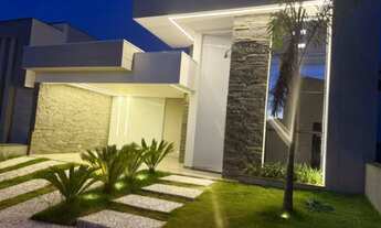 Imagem: Casa à venda com 3 suítes no Condomínio