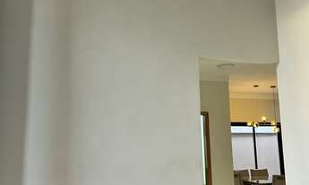 Imagem 2: Imperdível oportunidade de adquirir casa em condomínio no Residencial Jardim do Jatobá - H