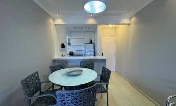 Imagem 3: Apartamento à venda na Enseada, Guarujá-SP: 2 quartos, 1 suíte, 1 sala, 1 banheiro, 1 vaga